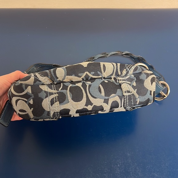 Coach Signature Blue Navy Shoulder Bag - Picture 7 of 10